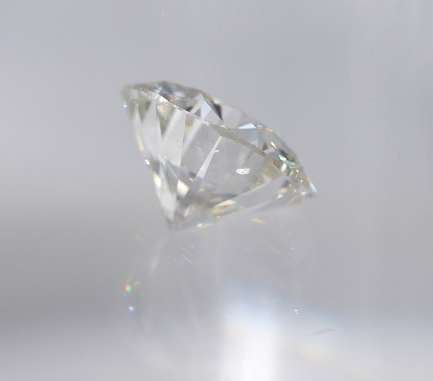 GIA 1.06 ct VS1/J Round Brilliant Natural Diamond